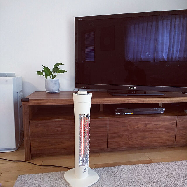 yukkoの-アラジン 電気ストーブ AEH−G406NW　　［グラファイトヒーター］の家具・インテリア写真