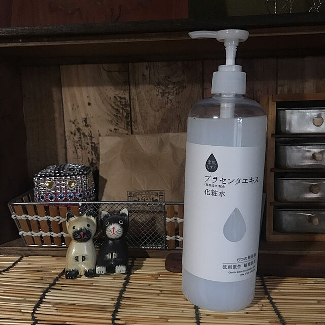 maruのアサヒグループ食品-素肌しずく 保湿化粧水 500ミリリットル (x 1)の家具・インテリア写真