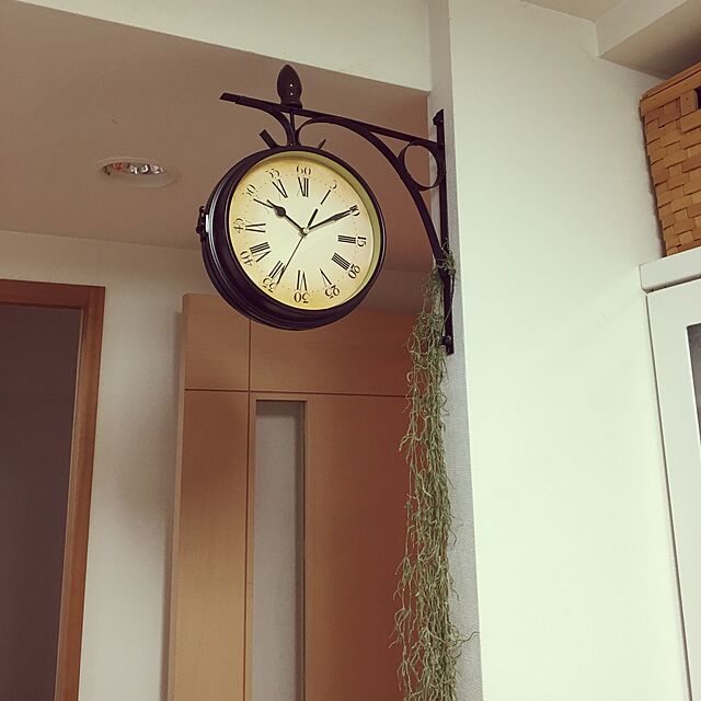 haru._.hanaの-おしゃれ ! 両面 掛け時計 レトロ アンティーク 風 ヨーロピアン 西洋 北欧 風 スタイル インテリア 雑貨 時計 (ブラウン)の家具・インテリア写真