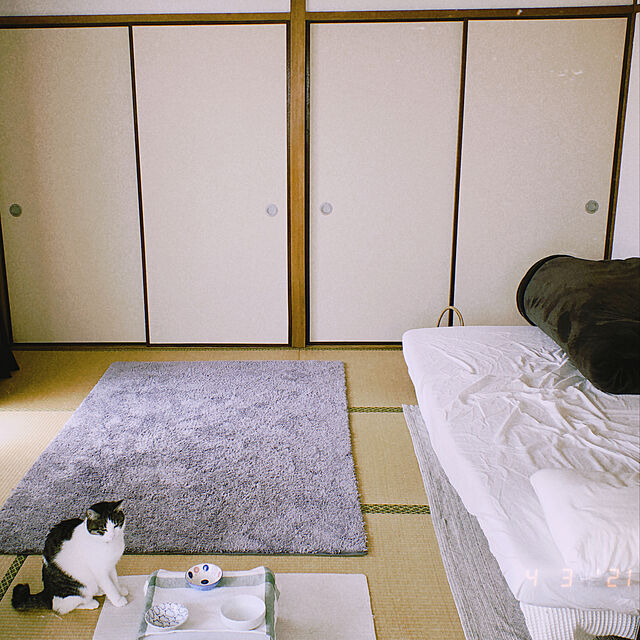 ponjuの-ソファ 2人掛け コンパクト ソファベッド ソファーベッド リクライニング 一人暮らし ベッド セミダブル 120cm カウチソファベッド 折りたたみベッド 簡易ベッド ハイバック 合皮 黒 白の家具・インテリア写真