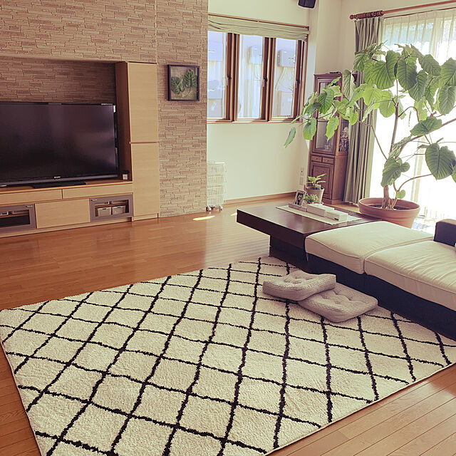 yumi.fのニトリ-やわらかシャギーラグ(IVダイヤ 200X240) 柄物 カーペット 江戸間 約3.1畳 の家具・インテリア写真