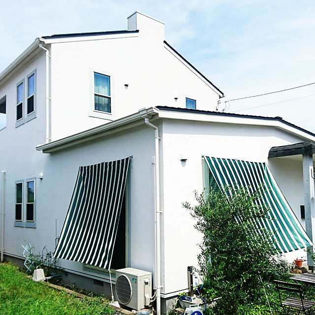 bravehartの-SEASONS 日除け シェード オーニング （200×200cm）庭·バルコニー用 グリーン･ホワイトの家具・インテリア写真