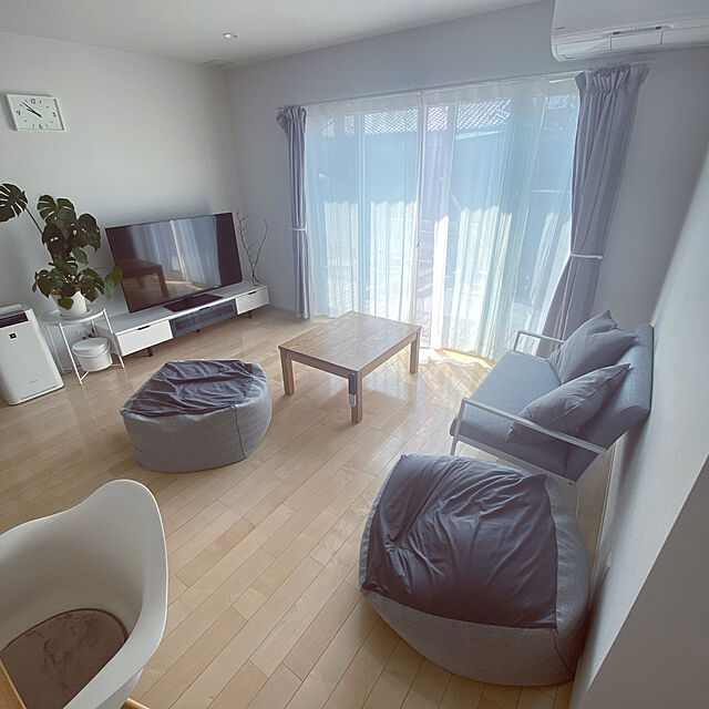 Mikiのニトリ-2人用布張りソファ (エイミーLGY/WH） の家具・インテリア写真