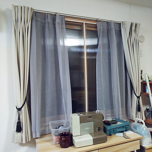 ujimAのTopfinel-Topfinel レースカーテン 無地 UVカット グレー 幅100ｘ丈200cm 2枚組の家具・インテリア写真