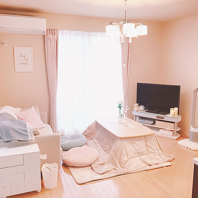 nonono158065のニトリ-裏地付き遮光2級・遮熱カーテン(パターン レッドパープル 100X200X2) の家具・インテリア写真
