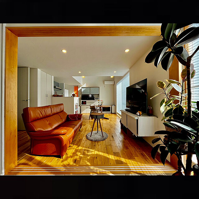 tamabaka1971のパモウナ-パモウナ 食器棚 140 完成品 キッチンボード カップボード 当店オリジナル 幅140×奥行50×高さ198cm 頑丈 日本製 即納の家具・インテリア写真