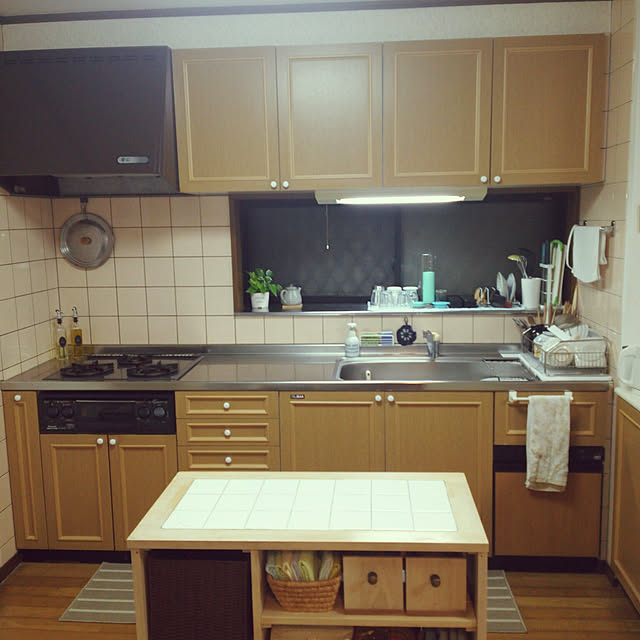 kokomiのLittle Budding-【裏面滑り止め加工】キッチン マット ストライプ柄（ベージュ）45×180cmの家具・インテリア写真