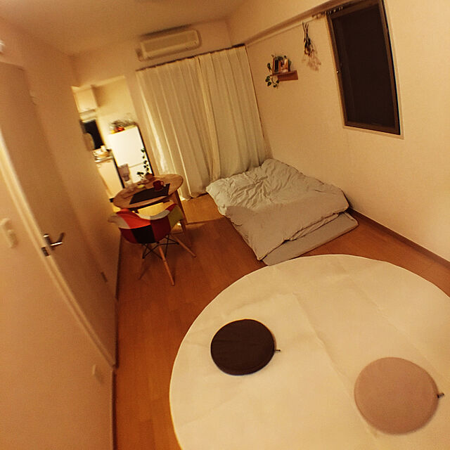 ponのアイリスオーヤマ-木脚デザインチェア DN1002の家具・インテリア写真