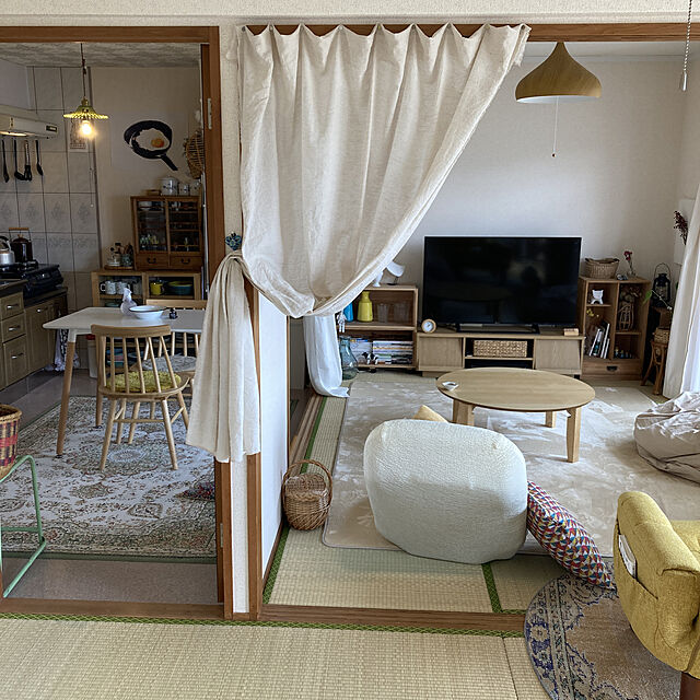 kurokoの-ファブリックポスター：目玉焼き（カシワイの家具・インテリア写真