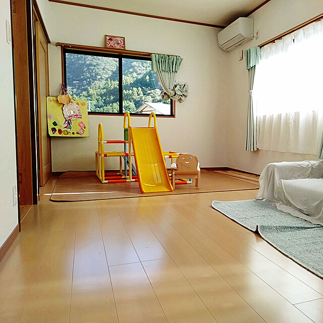 YOSHIのニトリ-カーテンバランス(ホームチェックGR) の家具・インテリア写真