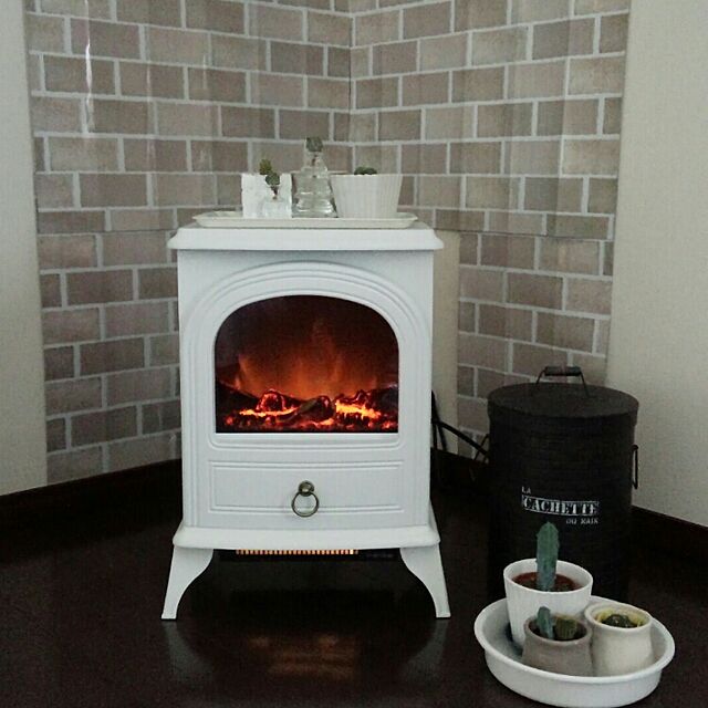 yukkin29の-【送料無料！（沖縄除く）】暖炉型ファンヒーター ノスタルジアの家具・インテリア写真