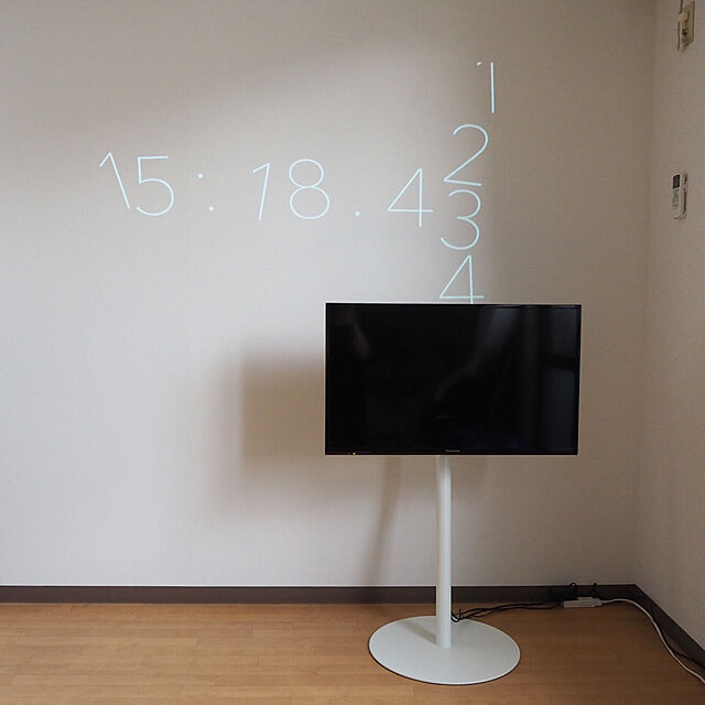 ehamiの-24〜45V型対応　WALL　テレビスタンド　anataIRO KONAYUKI−粉雪−　（ホワイト）の家具・インテリア写真