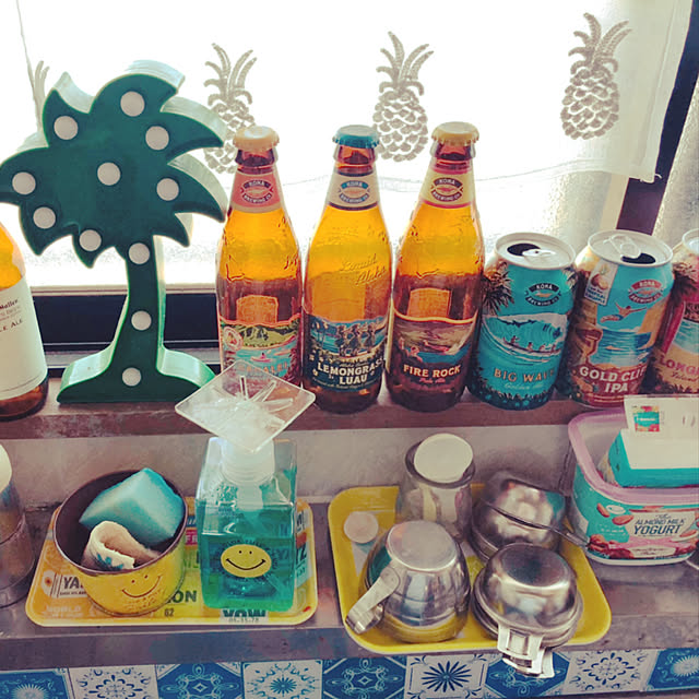 Malamaの-ハワイ KONA BEER コナビール ゴールドクリフＩＰＡ 缶 355ｍｌ 24本 ( 1ケース )大人気！ハワイのクラフトビールの家具・インテリア写真