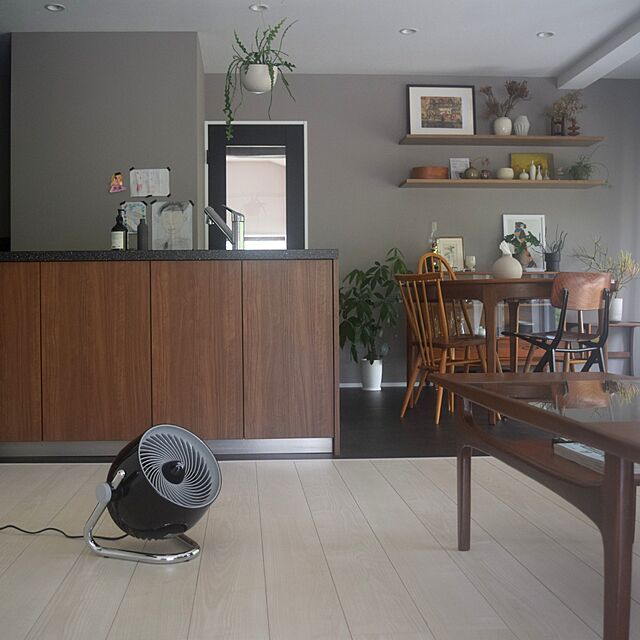 ookuraのVORNADO-ボルネードPIVOT6-JPモダンサーキュレーター　30畳まで対応の家具・インテリア写真