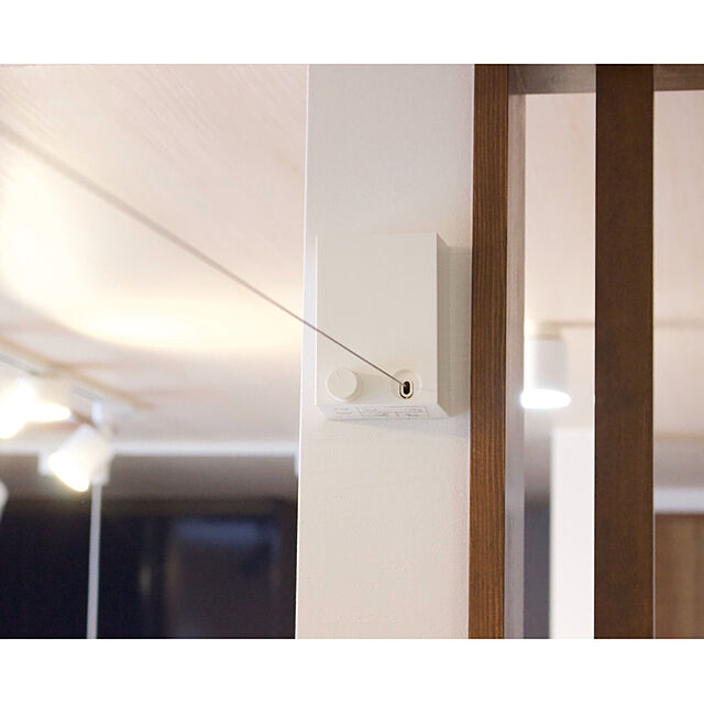 niji_RMのARTWORKSTUDIO-アートワークスタジオ グリッド スポットライト ライティングレール専用 【LED電球付き】 40000時間 調色 (暖色/白色 切り替え可) ホワイト AW-0557E-WHの家具・インテリア写真