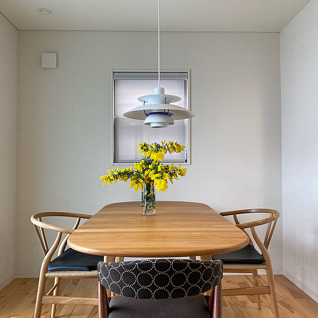 juneの-【DINING SET キャンペーン対象・pt10倍】CARL HANSEN&SON （カールハンセン＆サン） CH002 / ダイニングテーブル オーク材・オイルフィニッシュの家具・インテリア写真