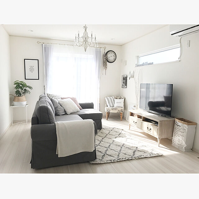 hii--の-シルバーリムウォールクロックの家具・インテリア写真