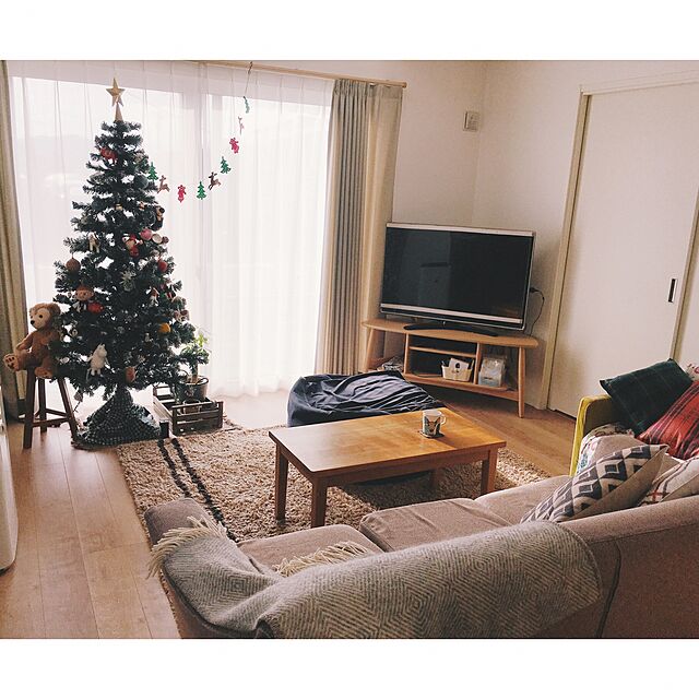 sumikaのキャプテンスタッグ(CAPTAIN STAG)-【Amazon.co.jp限定】 キャプテンスタッグ(CAPTAIN STAG) クリスマスツリー 松かさスノータイプ 180cm UP-3502の家具・インテリア写真