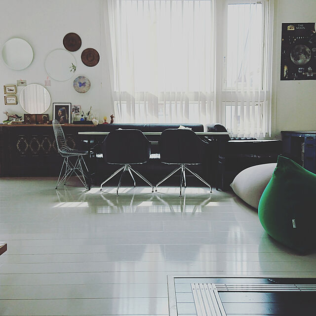 nonononakaの-ソファはもちろん椅子やベッドにも。あなたの希望を全て叶える大きいサイズのビーズソファ「Yogibo Max（ヨギボーマックス）」の家具・インテリア写真