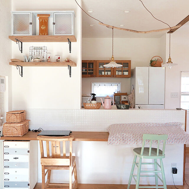 Ayanoのサカテ-ポッテリとした カワイイ フタ 付き かご 収納 バスケット L&M&Sサイズ 3個セットの家具・インテリア写真
