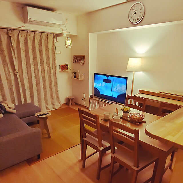 go-chanのニトリ-遮光2級カーテン(アルブル イエローグリーン 100X135X2) の家具・インテリア写真