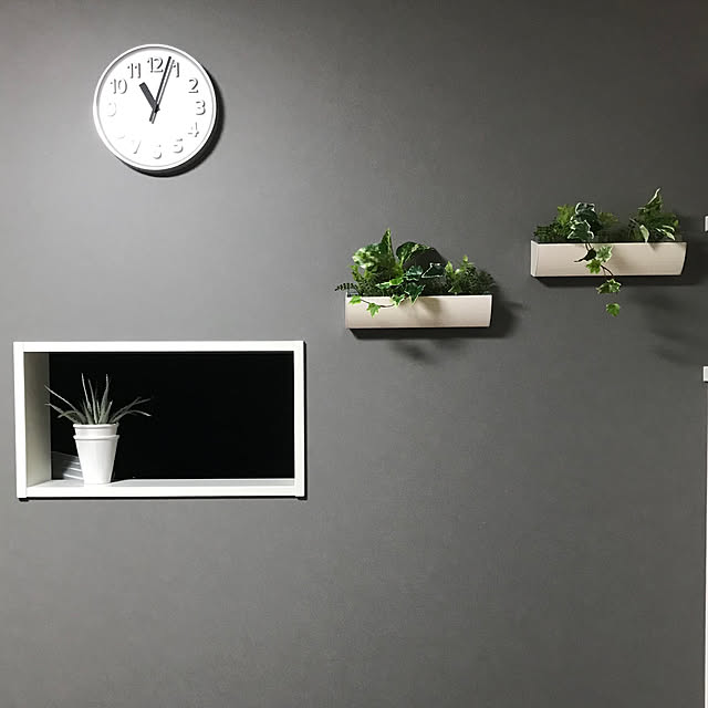 Yuki726の-レムノス 掛け時計 Founder clock（ファウンダー クロック） 壁掛け時計 掛時計 アルミニウム シルバー【送料無料】【在庫あり・1点限り】の家具・インテリア写真