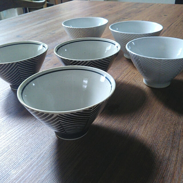 k-proのアイユー-波佐見焼 ORIME 陶器 Pヘリンボーン茶碗 ブラウンの家具・インテリア写真