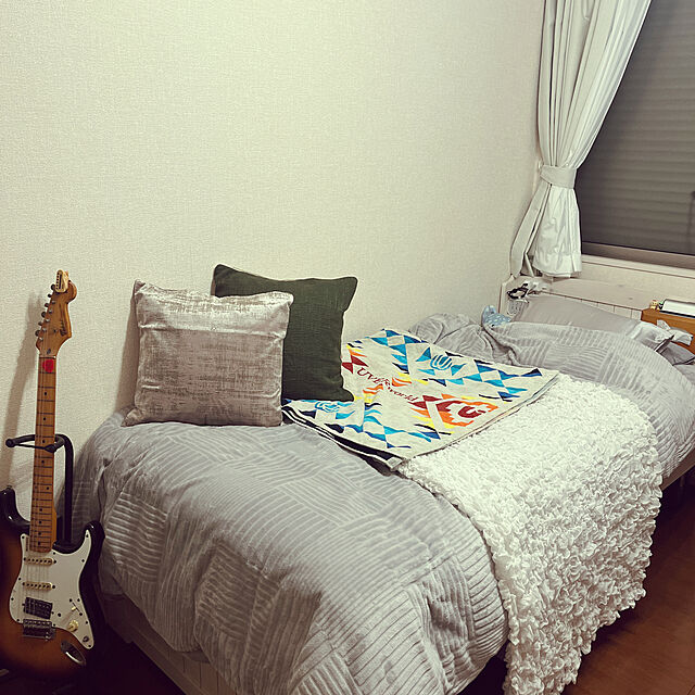 tkyのニトリ-【デコホーム商品】シルク枕カバー(ST2313 GY) の家具・インテリア写真