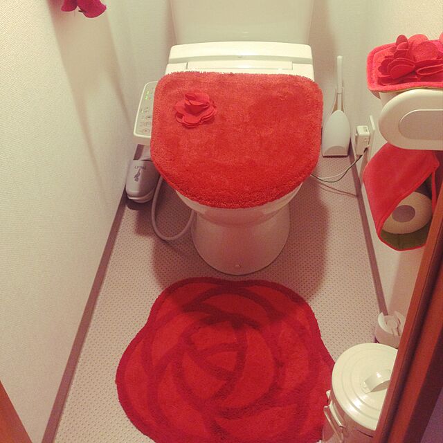 ayaの-カラフルローズトイレ（特殊フタカバー）　（zacca）の家具・インテリア写真