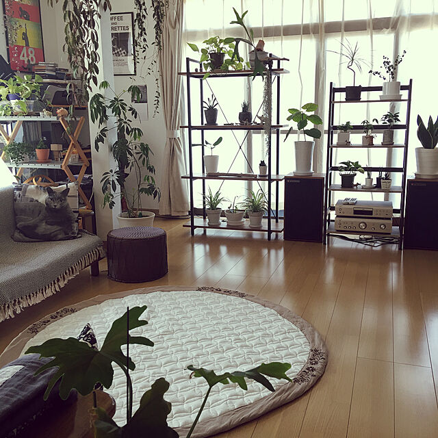Non.Maru.Meiの-額縁刺繍のフレンチリネンキルトラグの家具・インテリア写真