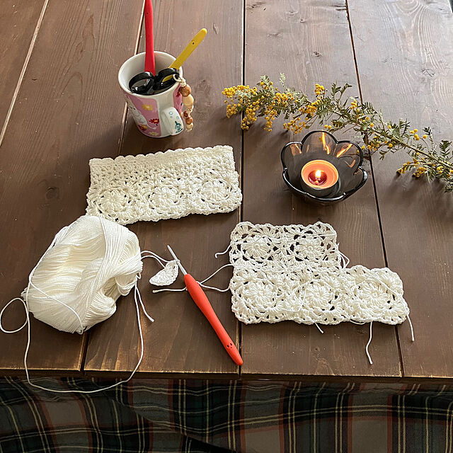 haruno-sheepの-上質コットン　モチーフ編みのポーチ＊ミルクチョコレートの家具・インテリア写真
