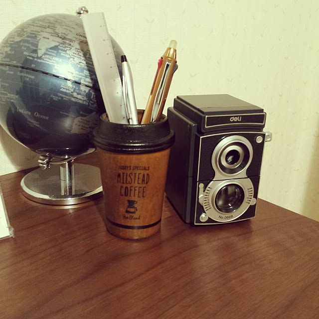 MINIの-【あす楽 ポイント10倍】カメラペンシルシャープナー Camera Pencil Sharpener キッカーランド KIKKERLAND 鉛筆削り 手動 手回し 文房具 レトロ おしゃれ カメラ 二眼レフ クラシック アンティーク 贈り物 ギフト 無料 ラッピング 包装の家具・インテリア写真