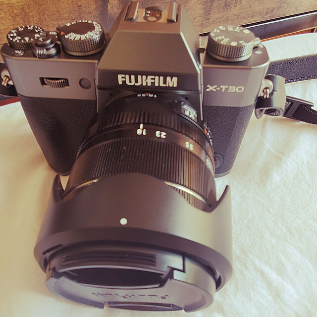 Fujiの富士フイルム-FUJIFILM ミラーレス一眼カメラ X-T30XCレンズキット ブラック X-T30LK-1545-Bの家具・インテリア写真