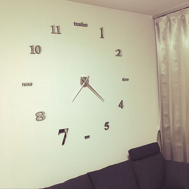 goの-SUND 大きいサイズ壁掛け時計　ローマ数字と英語併用する　サイレント　DIYできるインテリア壁時計の家具・インテリア写真