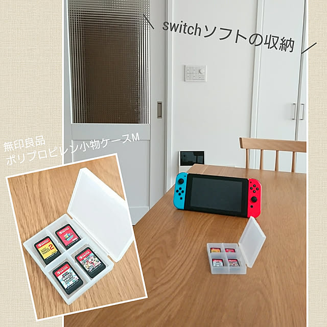 __home_m.の-Nintendo Switch Joy-Con (L) ネオンブルー/ (R) ネオンレッドニンテンドースイッチ 本体【送料無料】【即日発送、土、祝日発送】の家具・インテリア写真