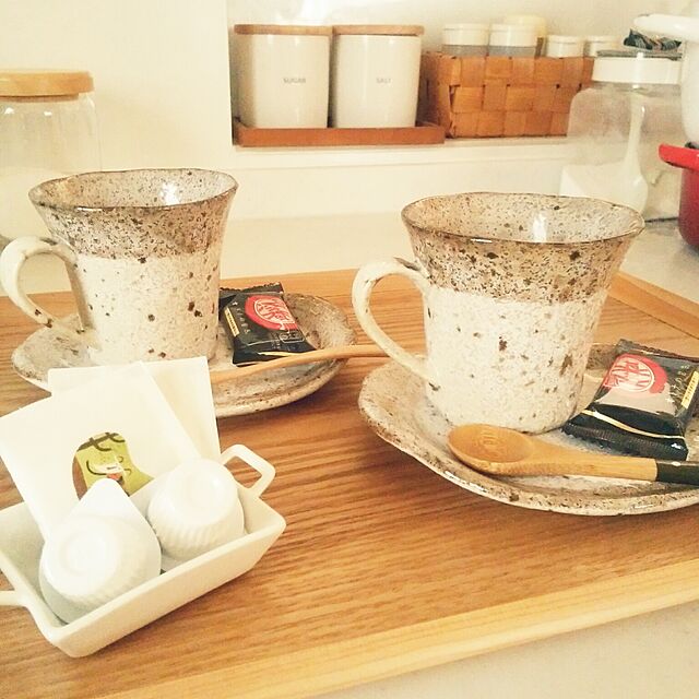 Teaの-食器 和食器 おしゃれ コーヒーカップ 渕茶うのふ粉引カップ＆ソーサー カップソーサー モダン 美濃焼 アウトレット カフェ風の家具・インテリア写真