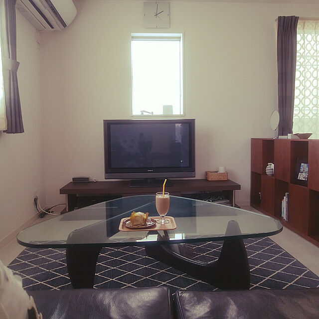 TTIの-ソファ　ソファー　２人掛け　ラブソファ　グランコンフォール　革ＬＩNEA　Ｎタイプ　大塚家具（IDC OTSUKA）の家具・インテリア写真