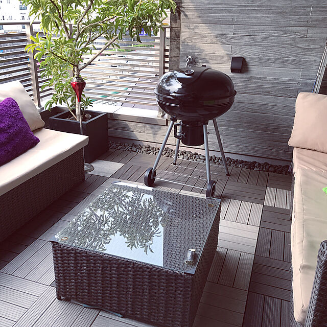 akinkoの-ガーデン テーブル ソファ 4点セット 『マーレ』 ファニチャー おしゃれ ラタン調 屋外 家具 庭 カフェ ベランダ 高級 雨ざらし 完成品の家具・インテリア写真