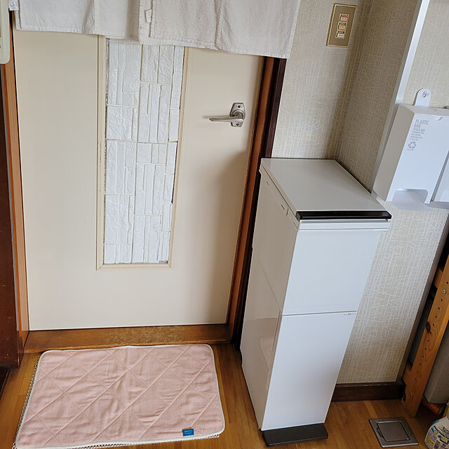 mymのオカ-オカ(OKA) 乾度良好カララカ タオル地 バスマット 約35cm×60cm ピンク(乾度良好繊維使用 吸水 速乾)の家具・インテリア写真