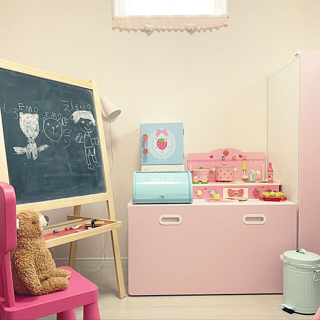 sirotanのイケア-[IKEA/イケア/通販]MAMMUT マンムット 子ども用チェア, 室内/屋外用/ピンク[D](c)(60382322)の家具・インテリア写真