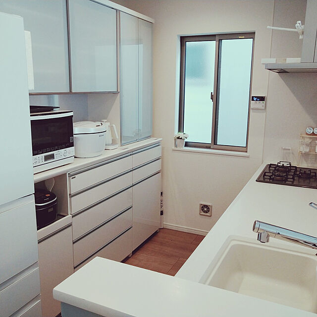 mi-miの-KN-HW24F-W シャープ　　ヘルシオ　ホットクック　無水調理　水なし自動調理鍋 ホワイトの家具・インテリア写真