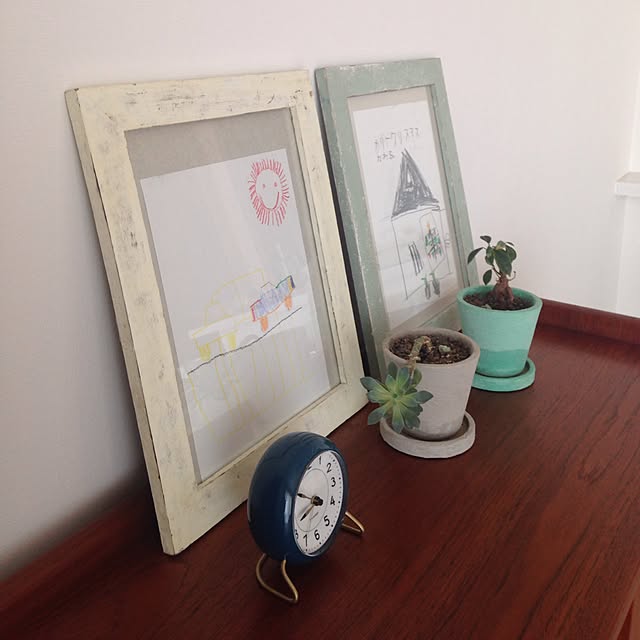 kの-ローゼンダール Rosendahl AJ Station Table Clock With Alarm Green/White アルネヤコブセン 時計の家具・インテリア写真
