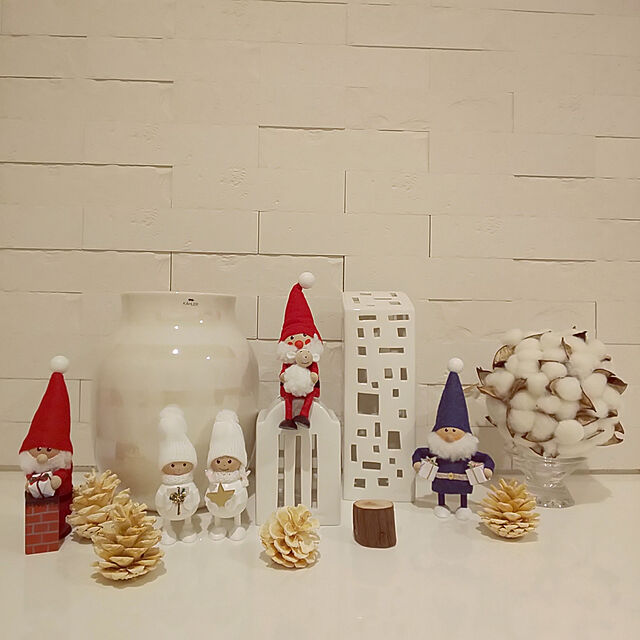 Momokaの-NORDIKA nisse ノルディカ ニッセ クリスマス 木製人形（よくばりなサンタ／ブルー／NRD120089) 【北欧雑貨】の家具・インテリア写真