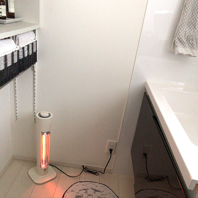 sugarcookieの日本エー・アイ・シー-アラジン 電気ストーブ ＡＥＨ−Ｇ４０６ＮＷ　　［グラファイトヒーター］の家具・インテリア写真