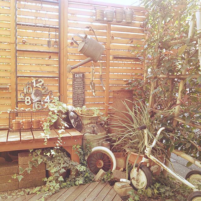 nnramのアイリスオーヤマ-ベンチ　BN-1200送料無料 木製ベンチ ガーデンチェア ガーデンベンチ 庭 ベランダ テラス アイリスオーヤマ アイリスの家具・インテリア写真