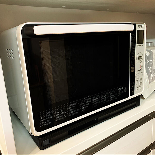 KYONの-●「らくらく家財発送」【中古品】HITACHI（日立）オーブンレンジ MRO-JT230 2020年製 レッド系 動作確認済の家具・インテリア写真