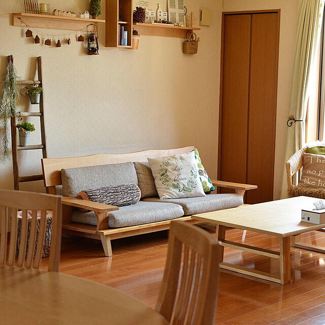 mckのニトリ-天然木センターテーブル(アケビNA 135) の家具・インテリア写真