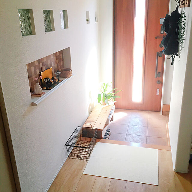 makiの-おくだけ吸着 ペット用撥水タイルマット 30×30cm アイボリー(20枚入)【おくだけ吸着】の家具・インテリア写真