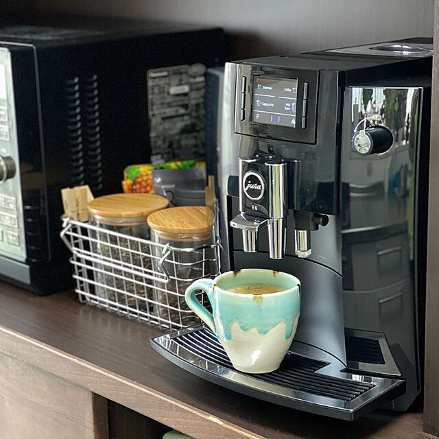 ikkaのブルーマチックジャパン-即納 全自動コーヒーメーカー コーヒーマシーン JURAユーラ 全自動エスプレッソマシン 第2世代 E6 G2 コーヒーマシン ミル付き 全自動エスプレッソメーカーの家具・インテリア写真