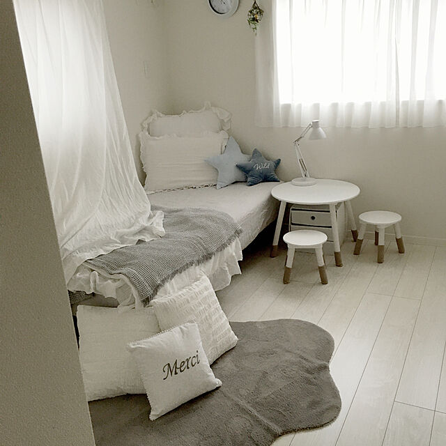 kikeikoのニトリ-キッズテーブル(キッピ WH) の家具・インテリア写真